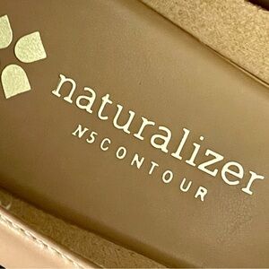 Naturalizer Round Toe Metallic Nude Michelle Classic High Heel Leather Pump sz 9